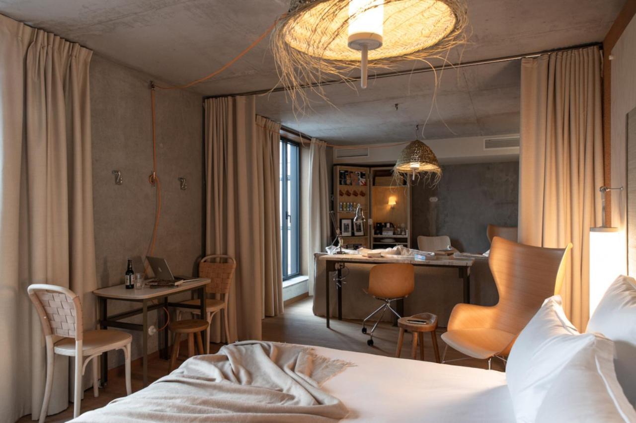 Mob House Hotel Saint-Ouen  ภายนอก รูปภาพ