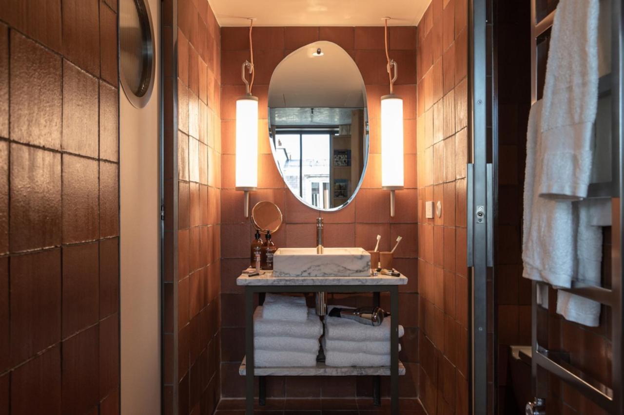 Mob House Hotel Saint-Ouen  ภายนอก รูปภาพ