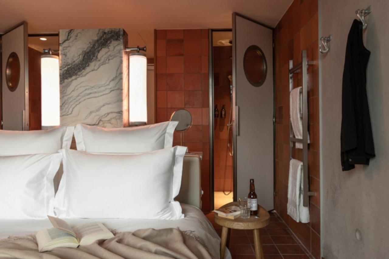 Mob House Hotel Saint-Ouen  ภายนอก รูปภาพ